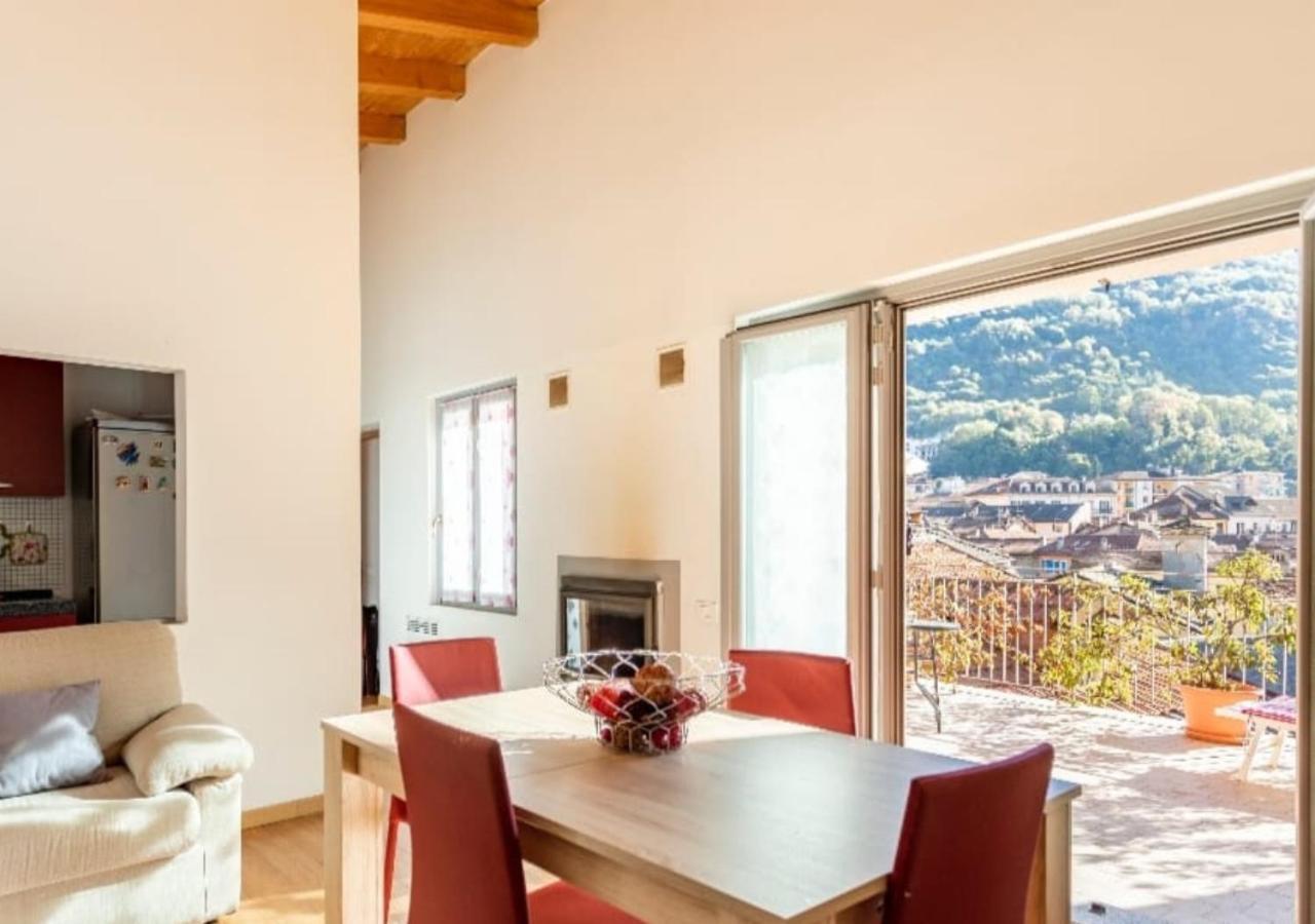 Residenze Blue Lake Оменя Екстериор снимка