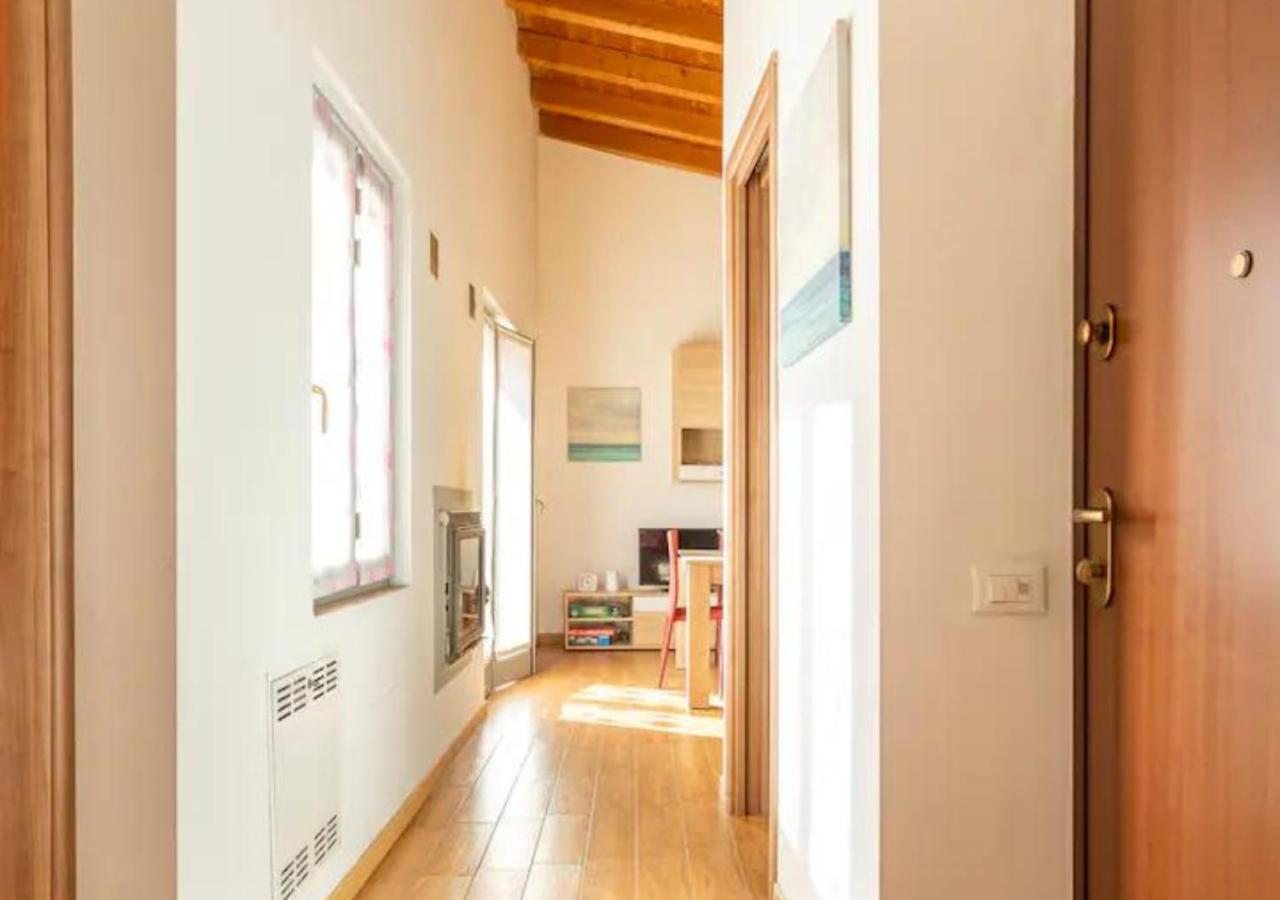 Residenze Blue Lake Оменя Екстериор снимка