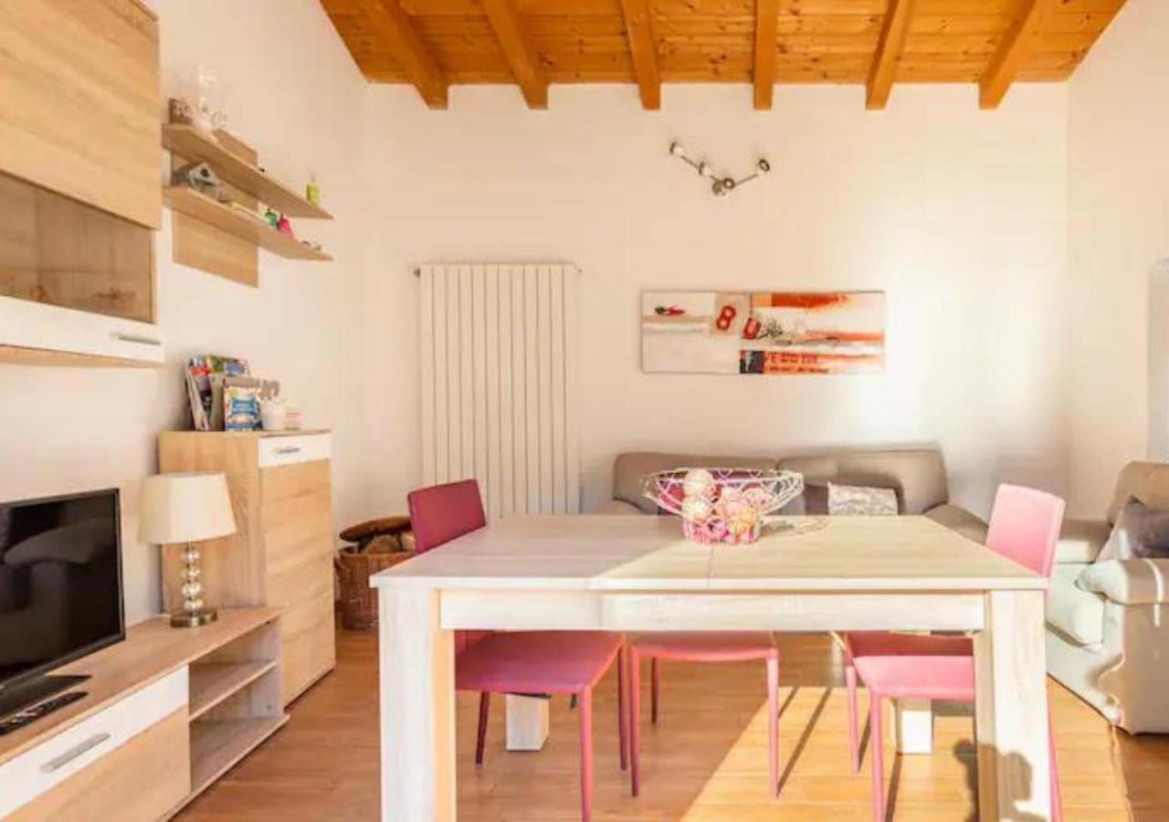 Residenze Blue Lake Оменя Екстериор снимка